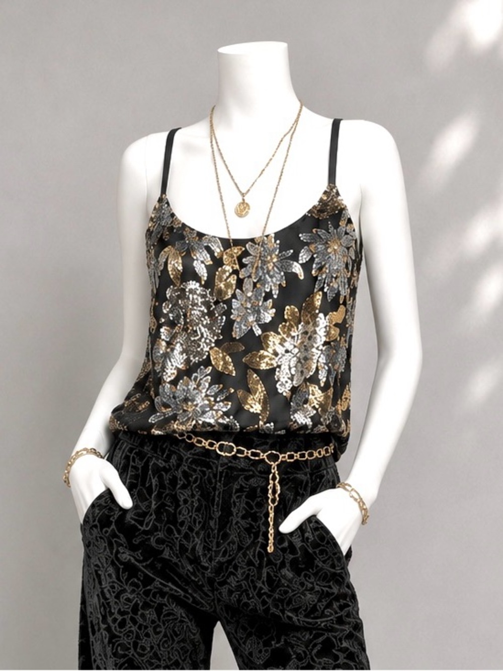 BB Dakota Black Sequin Floral Cami Top M Sheer Fairy Grunge Indie Sleaze Tank